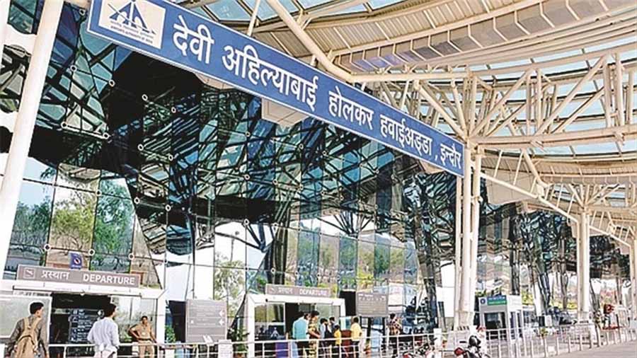 airport 1 विंटर सीजन में इंदौर एयरपोर्ट पर आधा दर्जन उड़ानों का बदलेगा समय