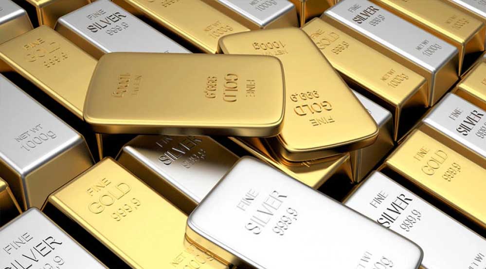 gold silver 130 3 इंदौर सराफा में दो दिन में सोना 800 और चांदी 1800 रुपये हुई सस्ती